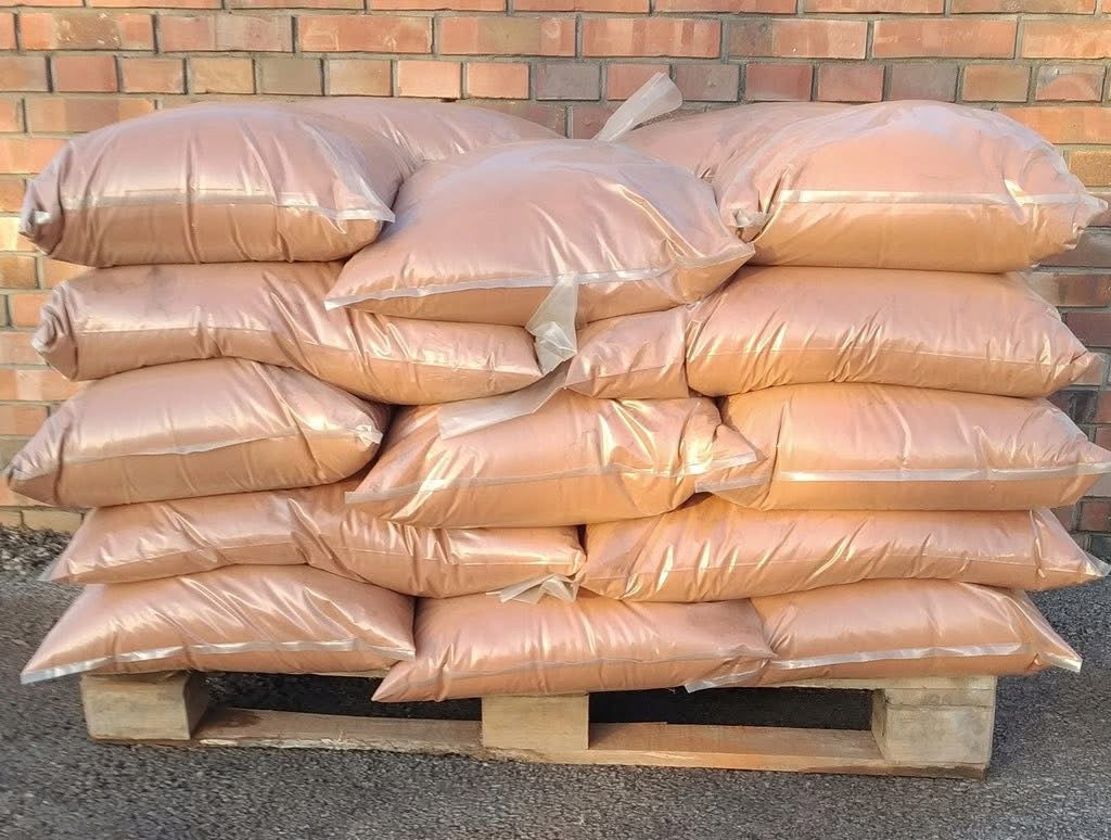Mączka ceglana 0 – 2mm 1 Tona -pakowane w worki 25kg  20% glinki